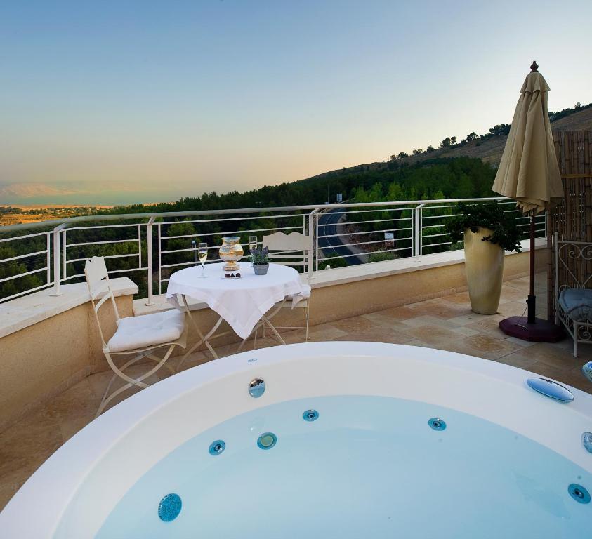 Jasmine Mansion Hotel Rosh Pinna Quarto foto